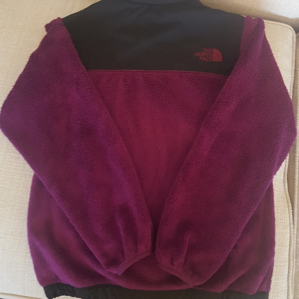 The North Face Girls' Osolita Fleece; Size 10/12 - Picture 3 of 4